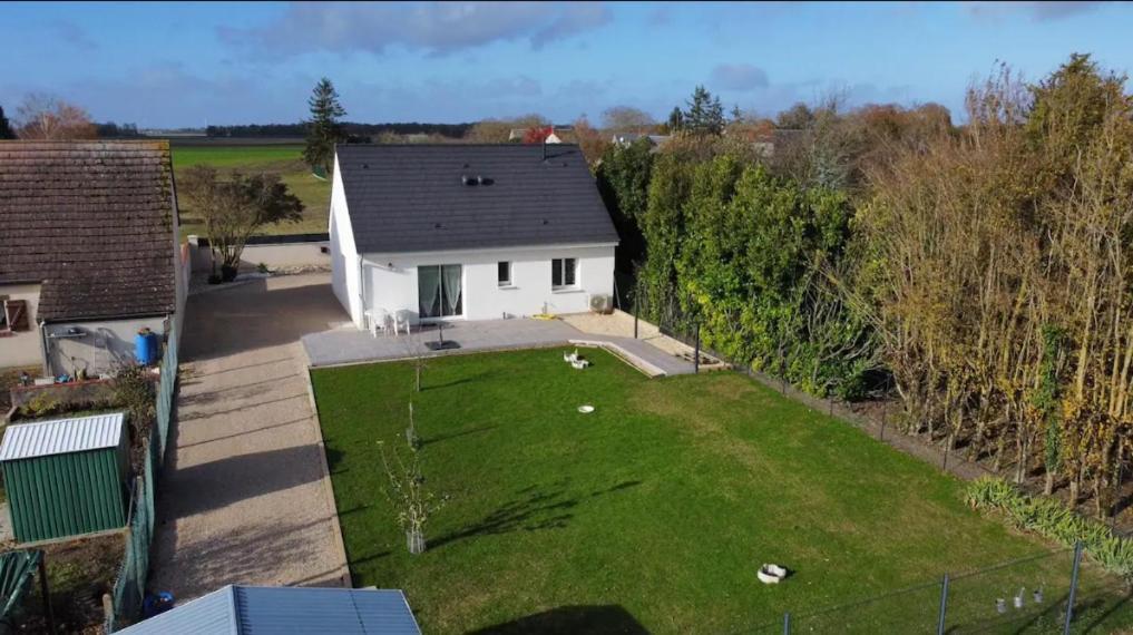 Petite Maison Au Calme Poupry Dış mekan fotoğraf