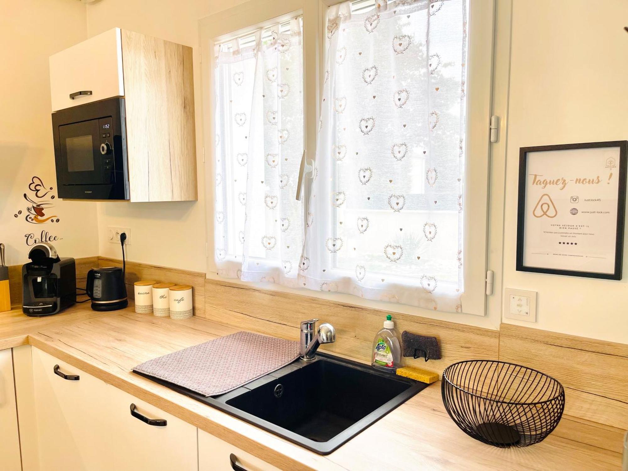 Petite Maison Au Calme Poupry Dış mekan fotoğraf