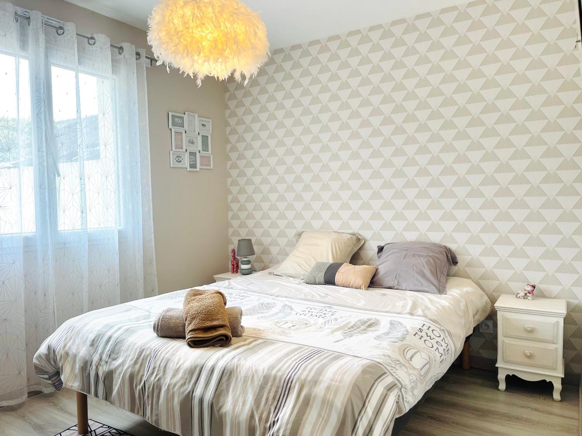Petite Maison Au Calme Poupry Dış mekan fotoğraf