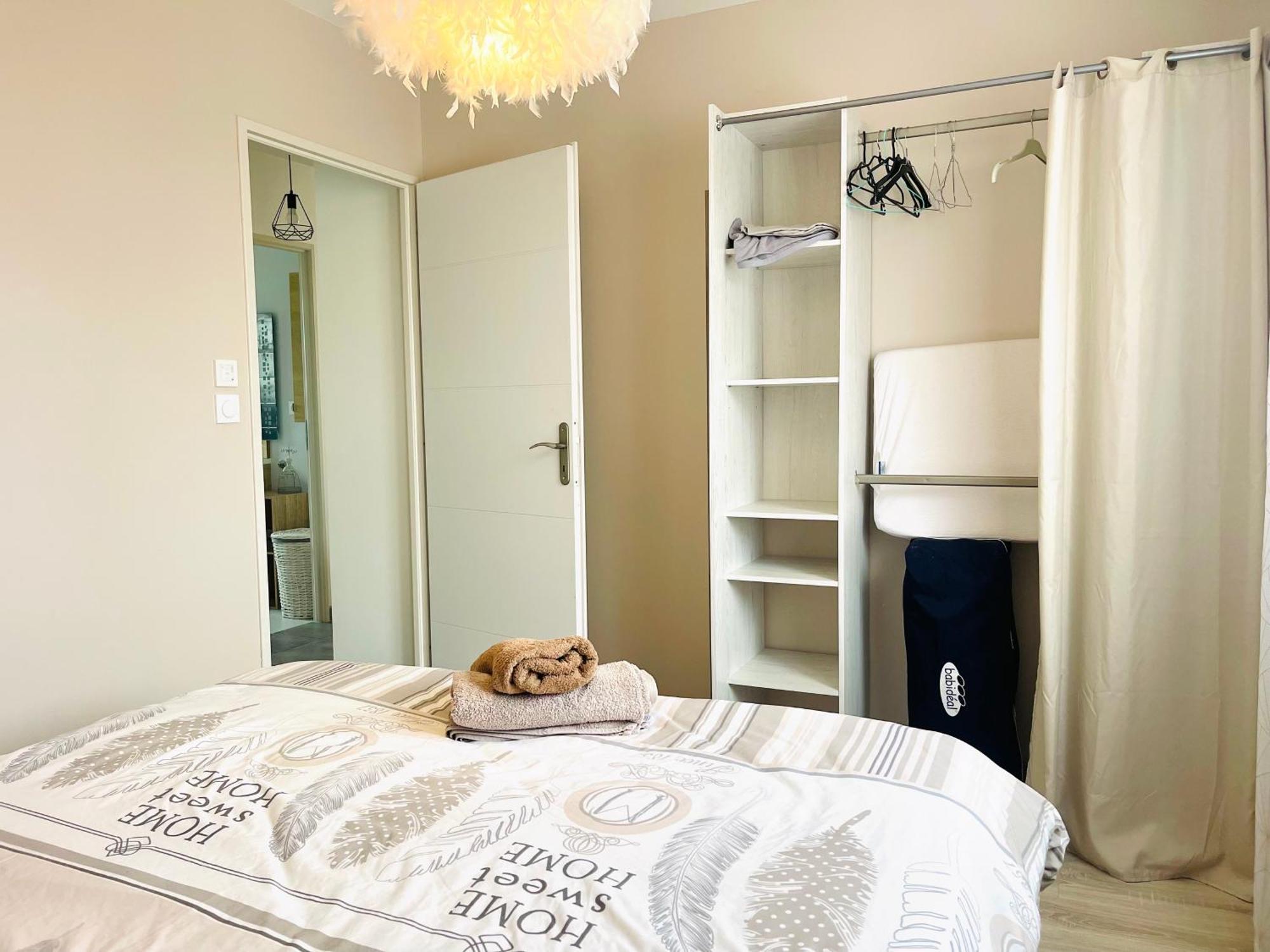 Petite Maison Au Calme Poupry Dış mekan fotoğraf